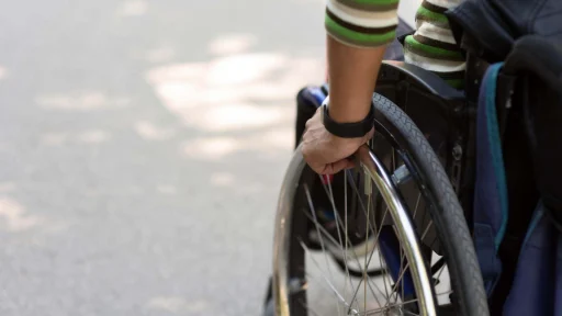 close-up-hand-moving-wheel