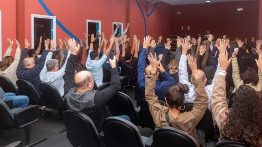 greve-caixa-2026-aprovacao-1600&#215;900-1-1536&#215;864-1