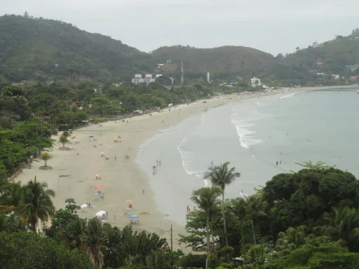 praia-da-enseada